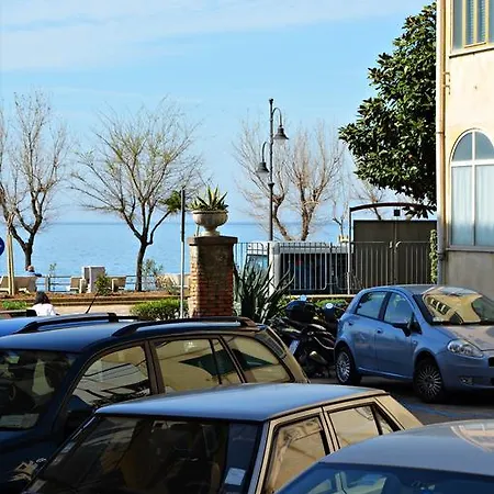 דירה Casa Elena מאיורי